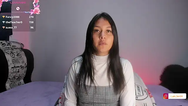 Sharlottee__'s cam snapshot