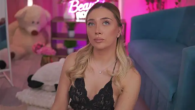 NadyaBlue's cam snapshot