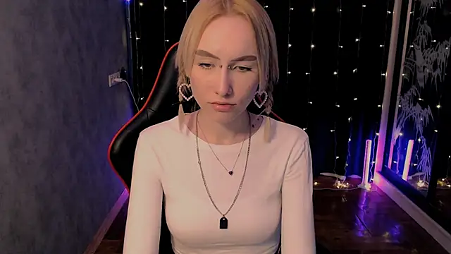 crybambi's cam snapshot