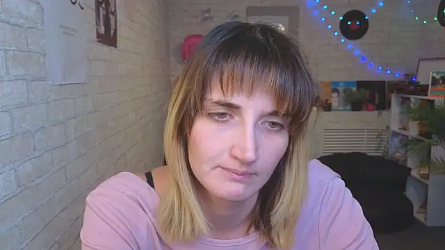 Nika_Kitten's cam snapshot