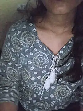 Glowing__queen's cam snapshot