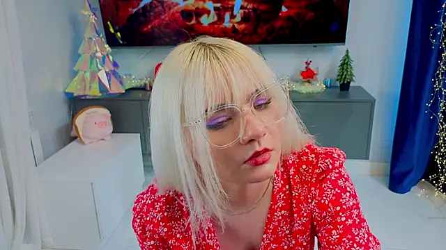 TawandaKerst's cam snapshot