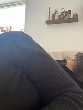 SwedishAstrid's cam snapshot