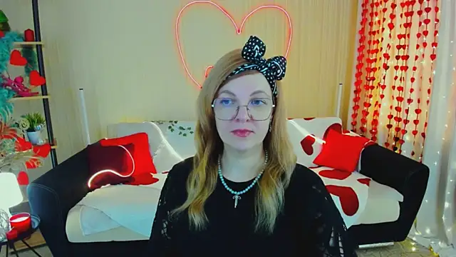 YourUniverser's cam snapshot