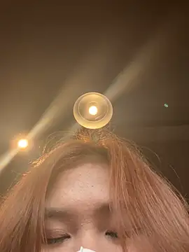 let_me_strip's cam snapshot