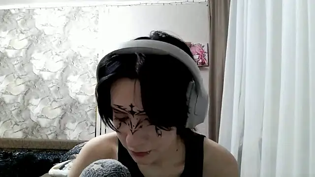 LxayBloom's cam snapshot