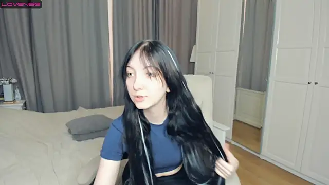 RoxanneComisky's cam snapshot