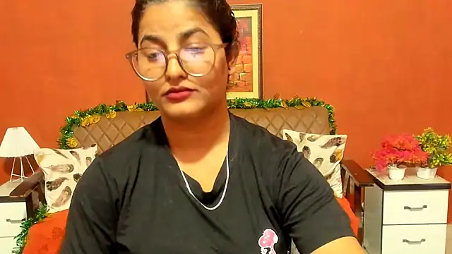 Jasmine_Jaey1's cam snapshot