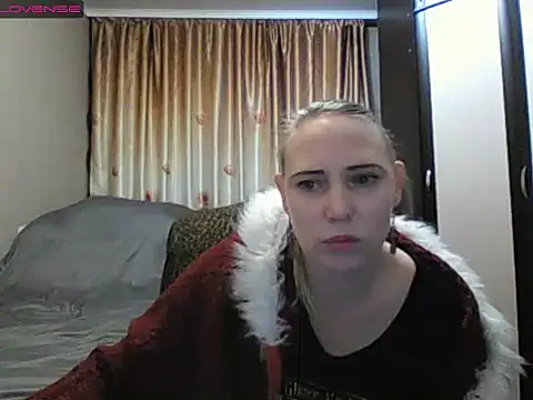 JenniDeep's cam snapshot