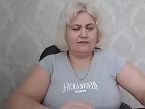 AngelaFamez's cam snapshot