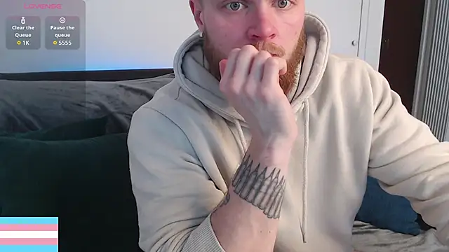 VictorTransMan's cam snapshot