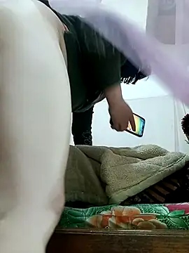 Lyna_sexy24's cam snapshot