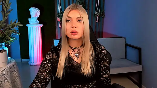 HyileyClark live sex cam