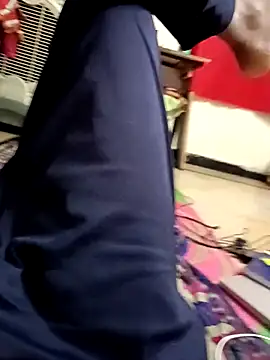 loki-king-143's cam snapshot