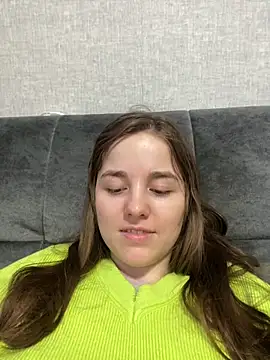 Lady_woman's cam snapshot