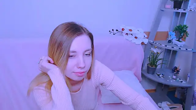 AliceFire_'s cam snapshot