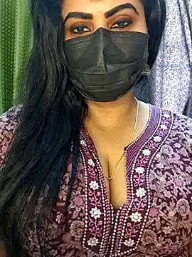 Honey-flowerr's cam snapshot