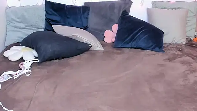 Juicy_MilkX live sex cam