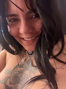 JulianaCastillo live sex cam