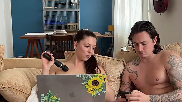 sweetieandcam live sex cam