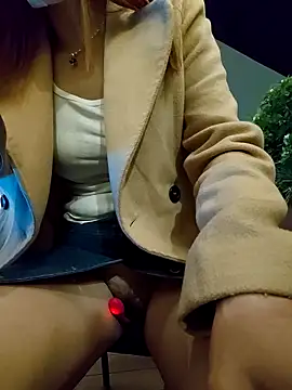 Baby-Linh's cam snapshot