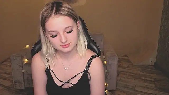 grase_neon's cam snapshot