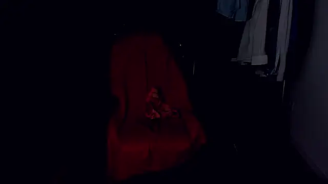 MarisMuscle live sex cam