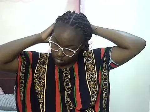 Sexy-suzy live sex cam