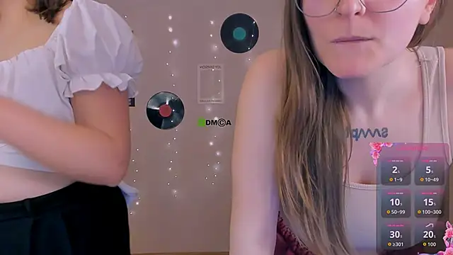 kora_cosmo's cam snapshot