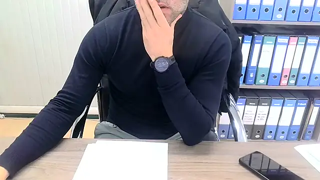 Evasionee live sex cam