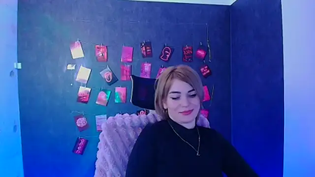 CuttieEmma's cam snapshot