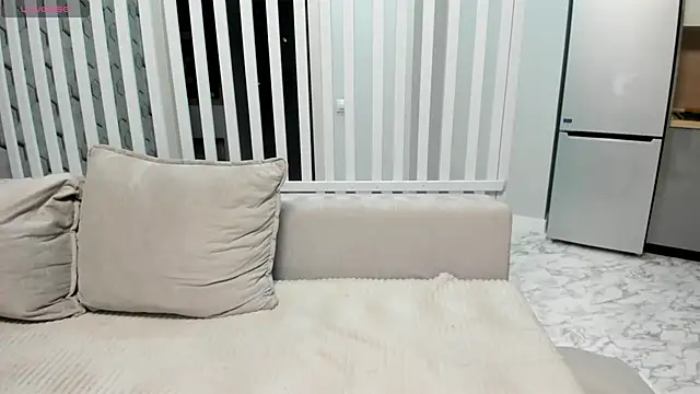 GildedSin's cam snapshot