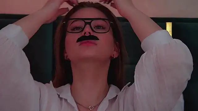 DianaVert's cam snapshot