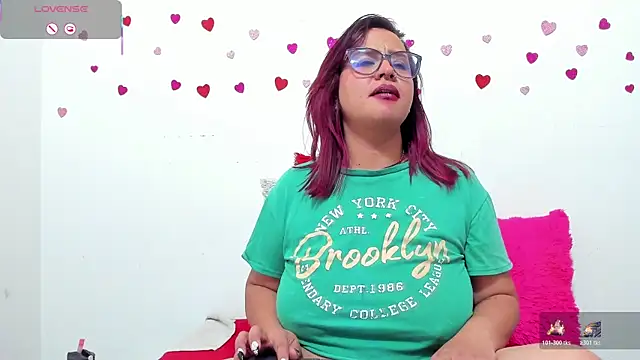 hazel_34's cam snapshot