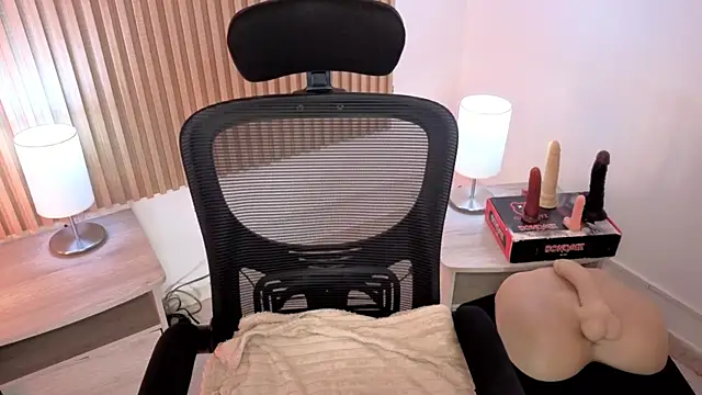 MarianL0ve's cam snapshot