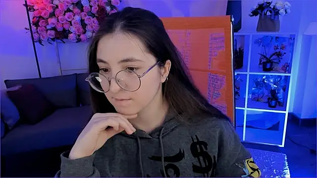 VirtuallVoyant's cam snapshot