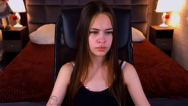 UliaNeer's cam snapshot