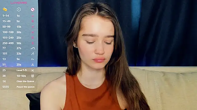 lovelyalivia's cam snapshot