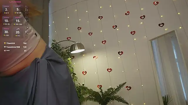 Lina_Glow's cam snapshot