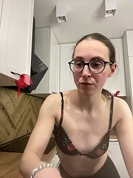 MartiniiSelenna live sex cam