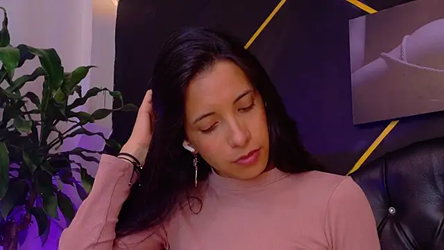 amabel_zambrano's cam snapshot