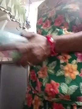 aunty_sumy's cam snapshot