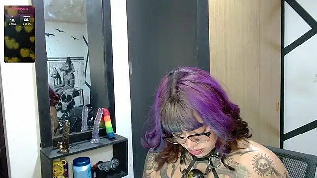 miss_cloverrr live sex cam