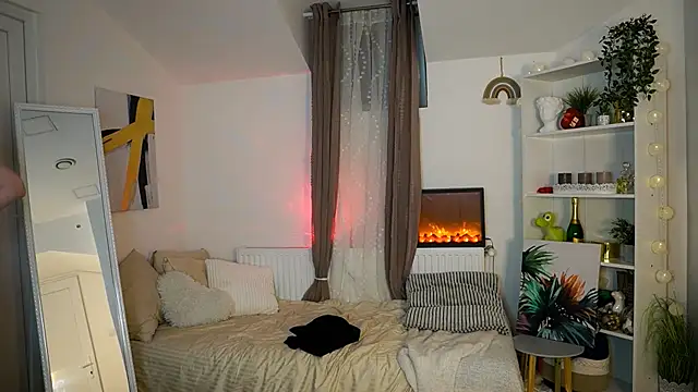 MilaBunny2000's cam snapshot