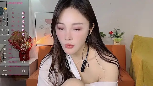 Lisa-295188's cam snapshot