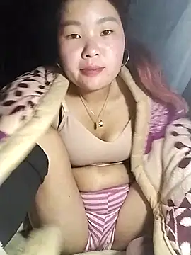 lylylove live sex cam