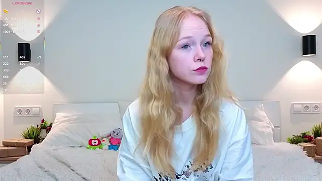 GhisllaineWestler's cam snapshot