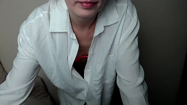 LiaSeass_'s cam snapshot