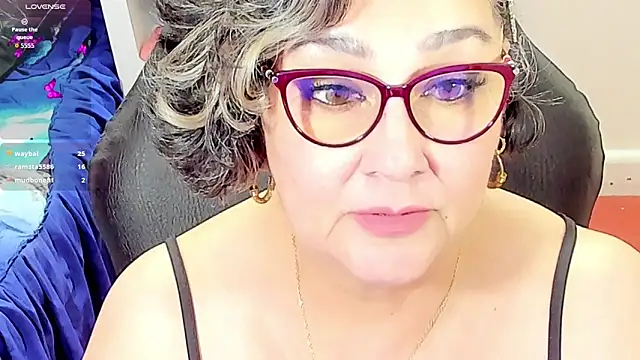 cataleya_mom live sex cam