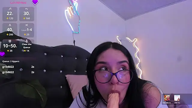 MILAH_TAY live sex cam